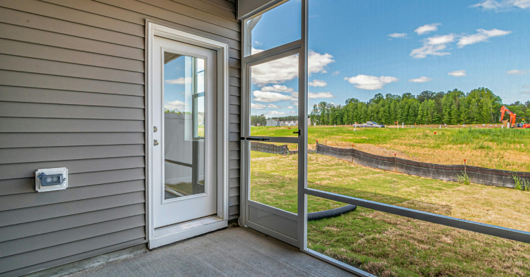 General Door and Window Knowledge for Smart Home Decisions