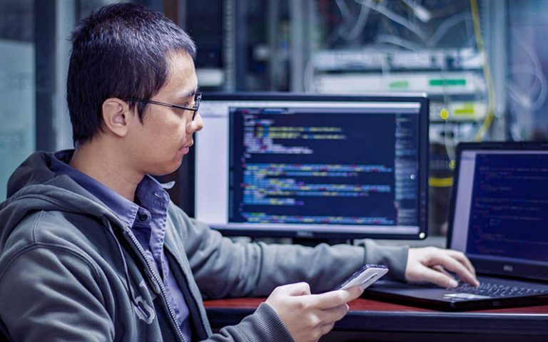 cyber security expert